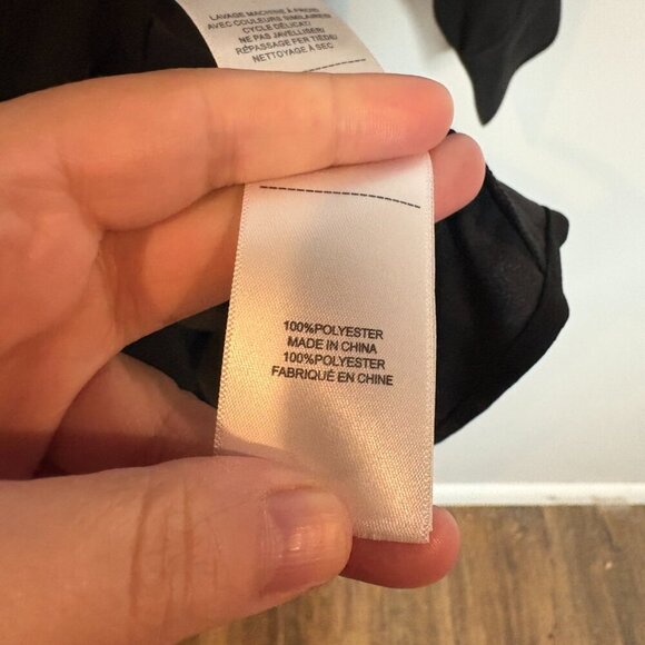 NWT Untuckit Agnes Satin Crepe wrap dress - Picture 7 of 8